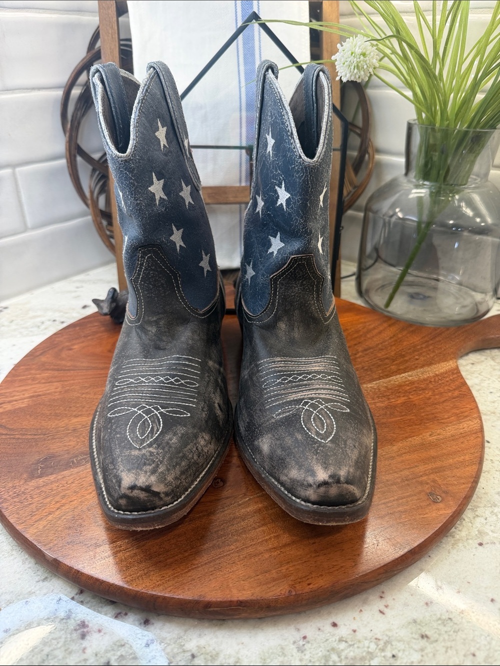 ROPER WOMEN'S AMERICAN BEAUTY FLAG ANKLE BOOTS
